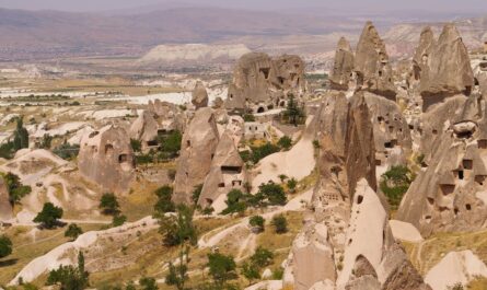 découvrez l'authenticité des villages de montagne où la beauté naturelle rencontre le patrimoine culturel. explorez des paysages pittoresques, des traditions locales et des activités de plein air dans ces havres de paix.