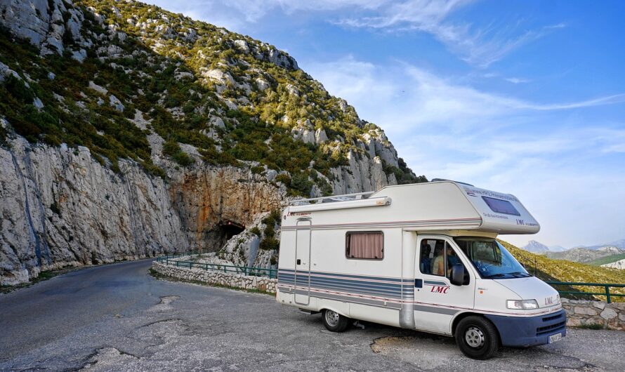 Comment planifier un séjour en camping-car pour découvrir la France autrement