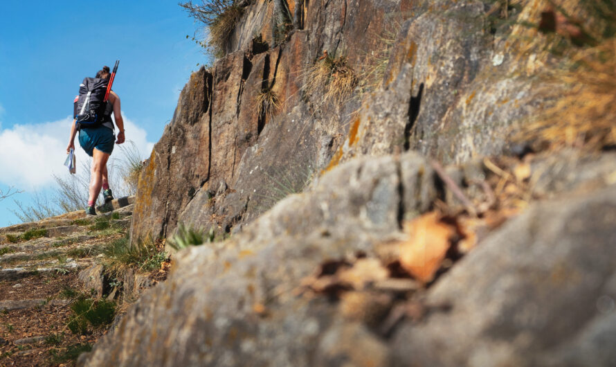 Comment bien s’équiper pour le trail en montagne : guide du débutant